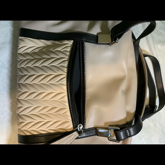 Gray Medium Purse/Crossbody - Picture 9 of 13